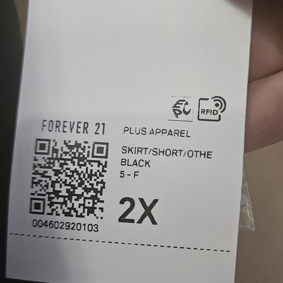 NWT Forever 21 Plus Women's Size XXL Linen Blend Black Skirt - Picture 4 of 5